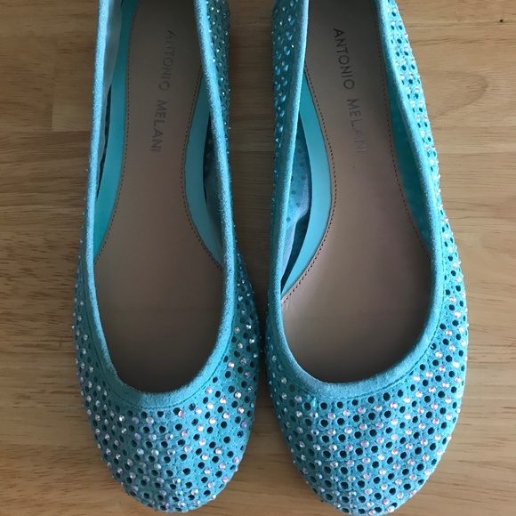 BRAND NEW ANTONIO MELANI TEAL RHINESTONE FLATS SIZE 8.5 - Picture 3 of 6